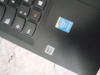 Ordenador portátil Lenovo Negro
