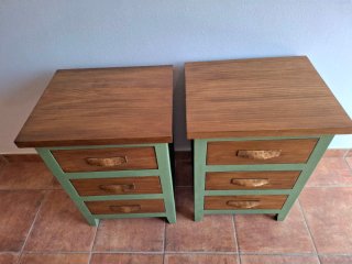Mesitas de noche madera maciza