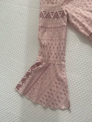 Vestido rosa estampado manga larga