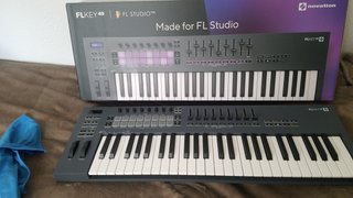 Novation FLKEY 49 Controlador MIDI