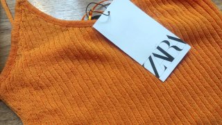 Top naranja de canalé ZARA mandarina verano canalé