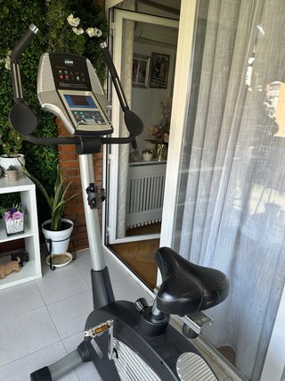 Bicicleta Estacionaria ION Fitness