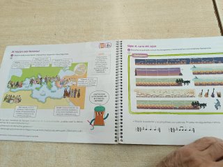 Música y danza, 4 Primaria, Revuela Guía del pr...