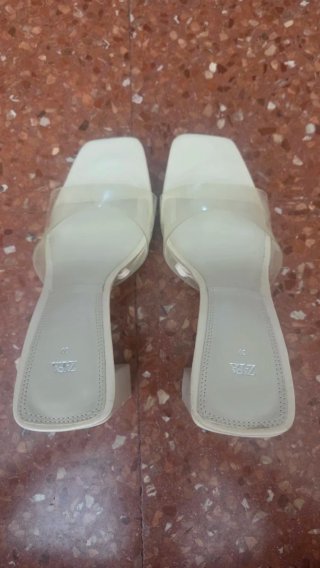 Sandalias Zara tacón plataforma transparentes T39