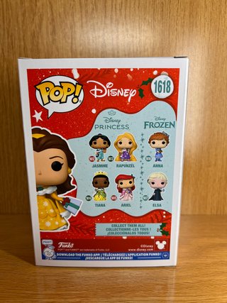 Funko Bella 1618 Disney Belle Winter Outfit