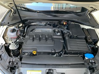 Audi A3 2015 cambio x Scooter T Max , X max