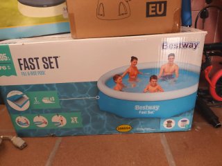 Piscina. Bestway Fast Set 3.05m