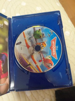 DVD Disney Aviones Del Mundo de Cars