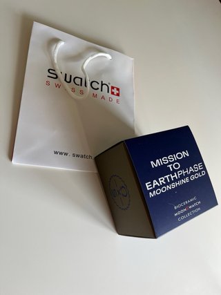 Swatch Moonswatch Mission To Earthphase Snoopy