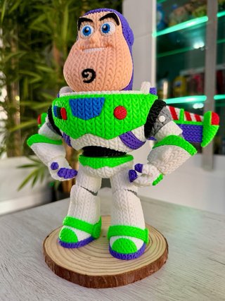 Figura Buzz Lightyear Toy Story Tejida