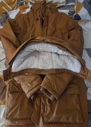 Abrigo H&M Niño/Adulto Marrón