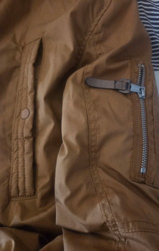 Abrigo H&M Niño/Adulto Marrón