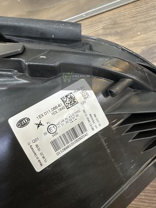 HELLA  LED/Halógena-Faro  Mercedes Benz w212