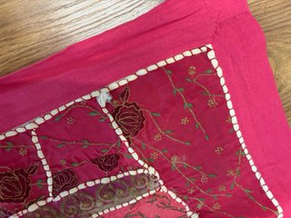 Manta decorativa rosa patchwork Granada