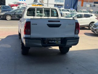 Toyota Hilux 2021