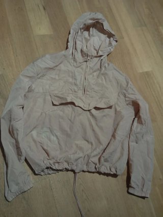 Sudadera rosa con capucha