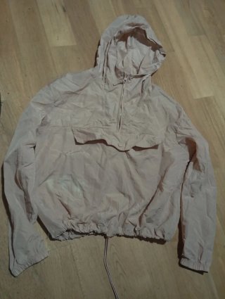 Sudadera rosa con capucha