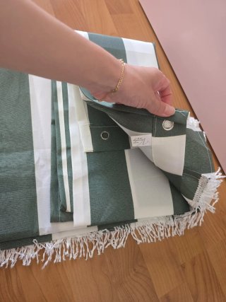 Tessuto per tende a strisce verde e bianco