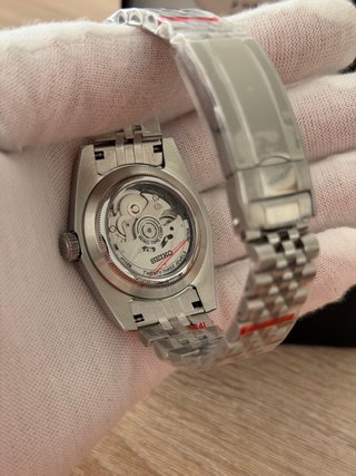 Reloj Seiko Mod Date 40mm