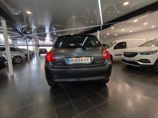 Toyota Auris 1.4 D-4D Auris