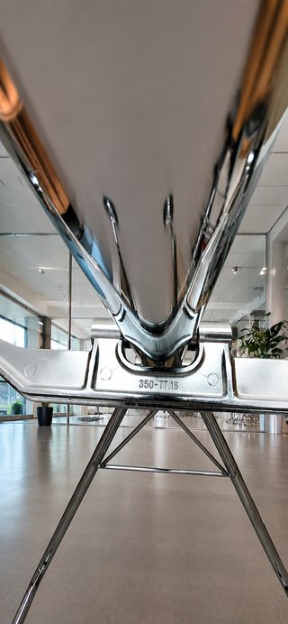 Mesa NOMO Tecno by Norman Foster
