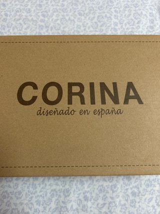 SANDALIAS CORINA CON CUÑA TALLA 38