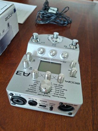 Pedal efectos guitarra acústica Zoom A3