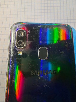 Samsung Galaxy A40 (Per parti)