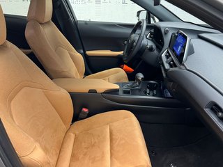 Lexus UX250H BUSINESS 2024 REF 3740