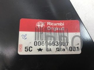 Soporte radiador izquierdo alfa 147