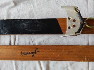 Par de esquís vintage madera Attenhofer suizos