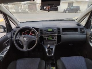 Toyota Corolla Cross 2002