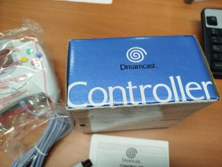 Mando Dreamcast sin usar en caja