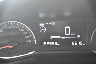 PEUGEOT 2008 Active Pack BlueHDI