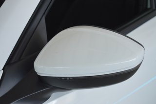 PEUGEOT 2008 Active Pack BlueHDI