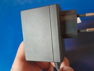 Cargador Nintendo Switch USB-C original nintendo