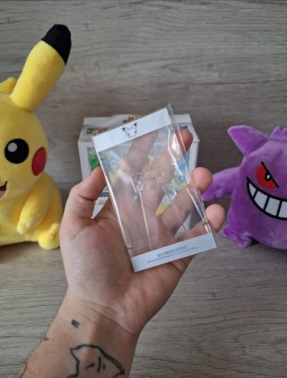 4 Expositores de cartas Pokémon