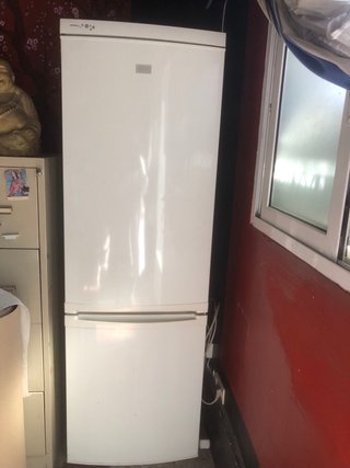 Frigorífico Zanussi con Congelador