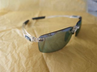 Gafas de sol Revo cristales espejo, marca reconoci