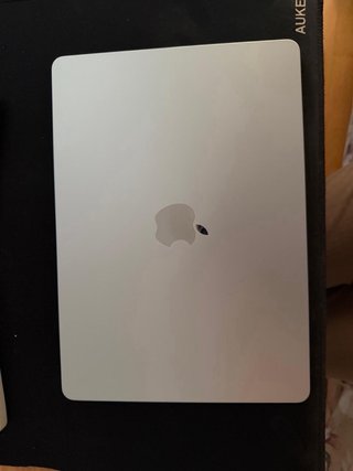 MacBook Air M3 16GB RAM 512GB SSD 2024
