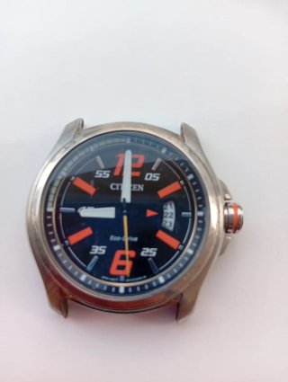 Reloj Citizen Eco-Drive Negro Naranja
