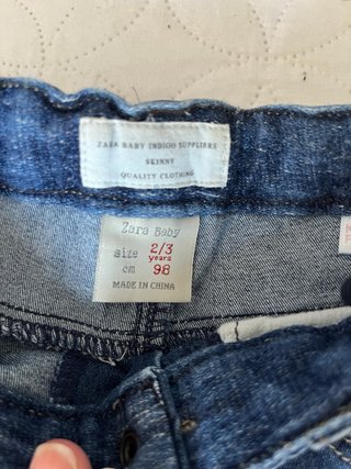 Vaquero niño Zara. Talla 98