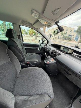 CITROEN C8 ADAPTADA PARA SILLA DE RUEDAS