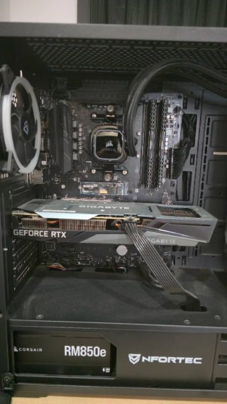 PC Gaming Ryzen 7 5800X + RTX 3060 12GB + 16GB RAM