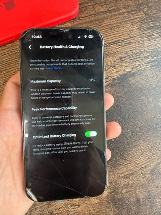 iPhone 14 Pro viola