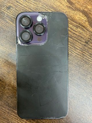 iPhone 14 Pro viola