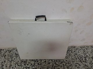 Mesa plegable camping blanca