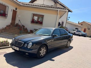 Mercedes-Benz Clase E   PRECIO NEGOCIABLE