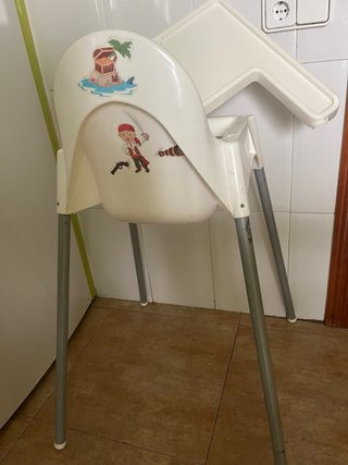 Trona infantil desmontable