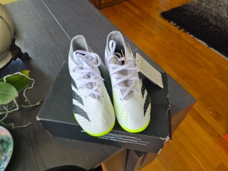 Adidas Predator Niño Talla 33 TF